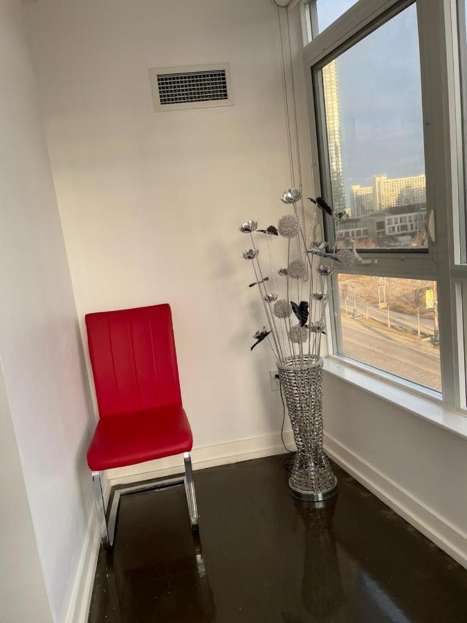 Toronto Downtown Luxurious Stylish 3 Bedroom 3 Bath 2 Balconies Near Rogers Centre Lakeview Condo المظهر الخارجي الصورة