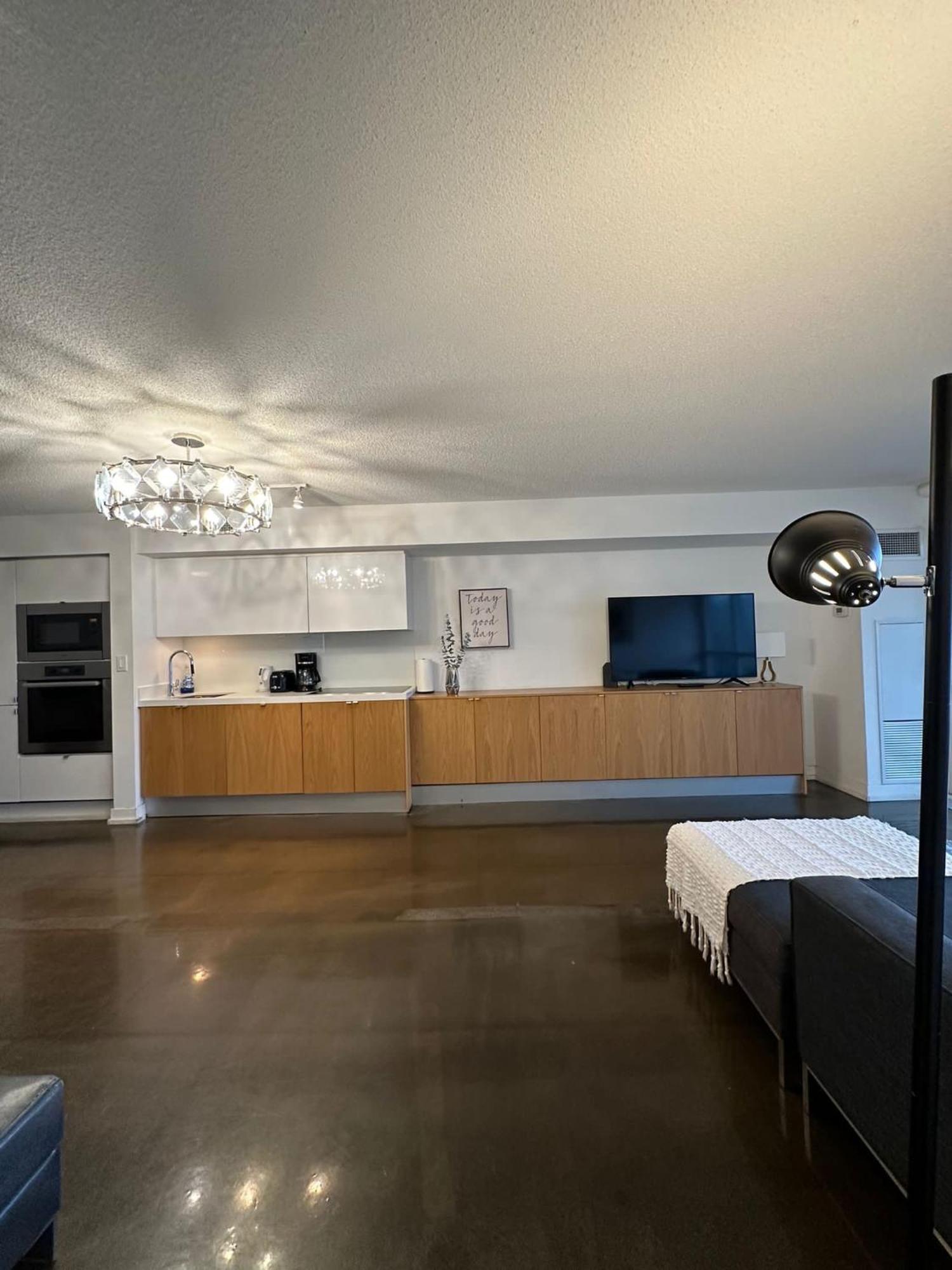 Toronto Downtown Luxurious Stylish 3 Bedroom 3 Bath 2 Balconies Near Rogers Centre Lakeview Condo المظهر الخارجي الصورة