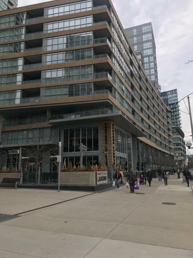 Toronto Downtown Luxurious Stylish 3 Bedroom 3 Bath 2 Balconies Near Rogers Centre Lakeview Condo المظهر الخارجي الصورة